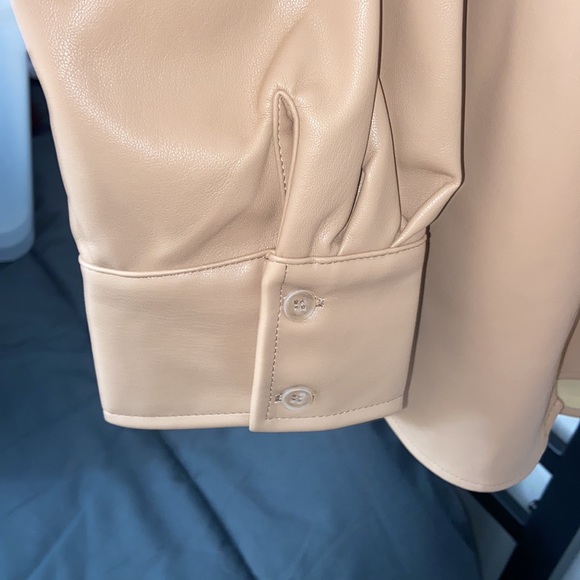 Button Up Faux Leather coat - Picture 4 of 11